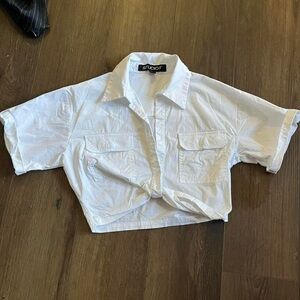 White Studio F collared short sleeve crop top